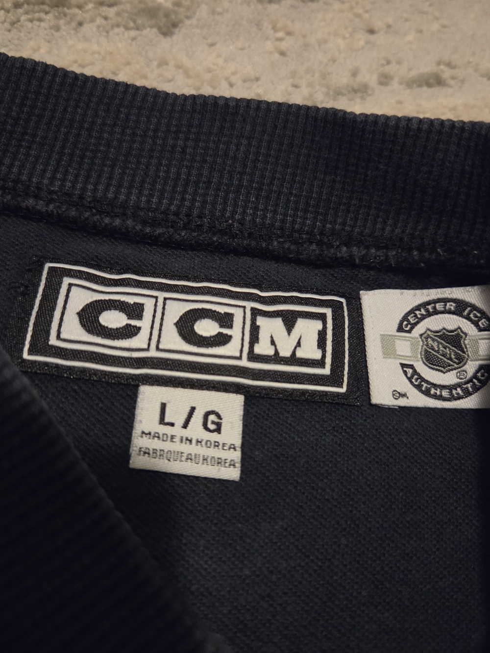 Vintage CCM New Jersey Devils Black Graphic Hockey Sweatshirt - Picture 4 of 5